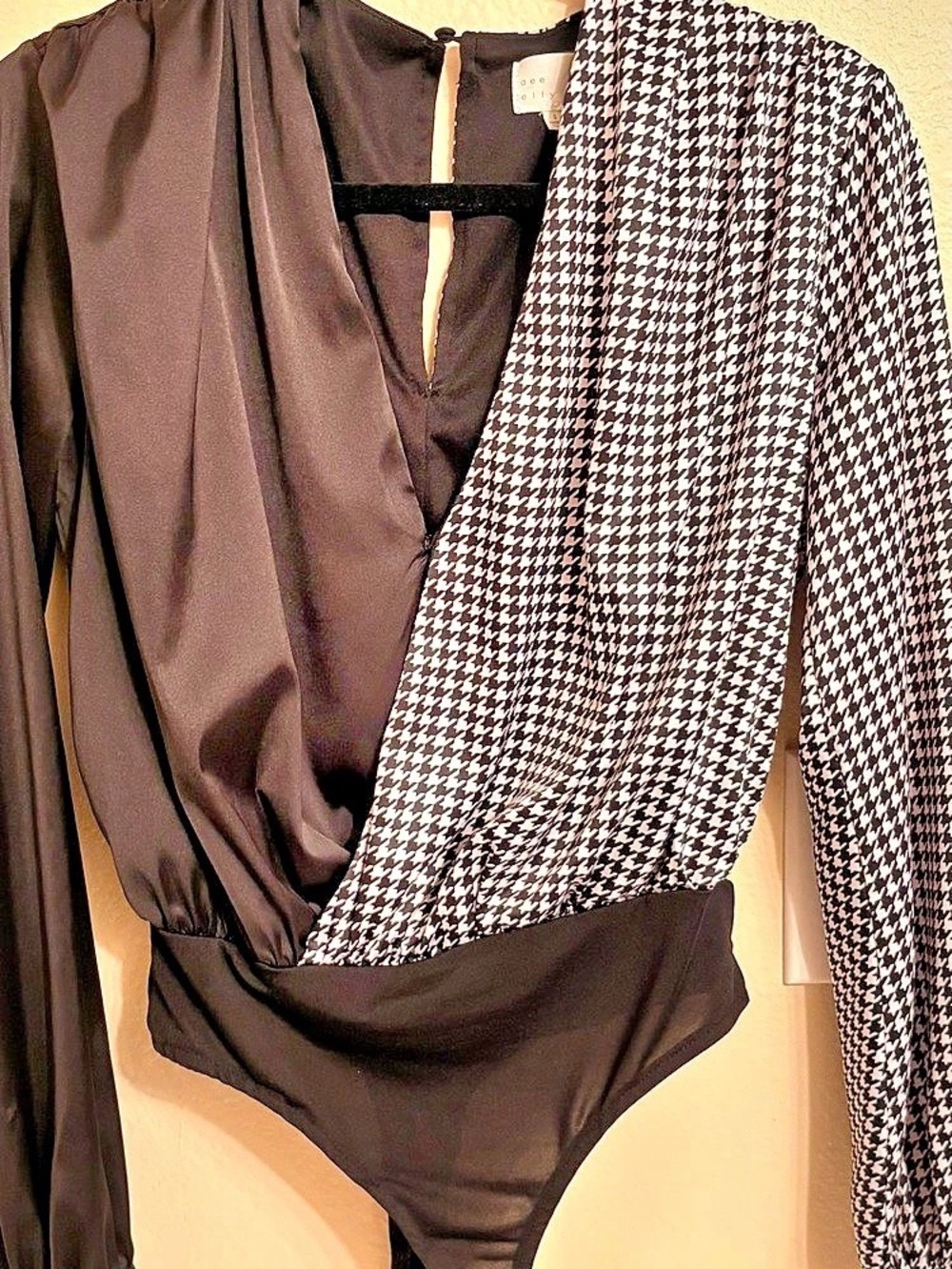 Houndstooth Bodysuit Small 4-6